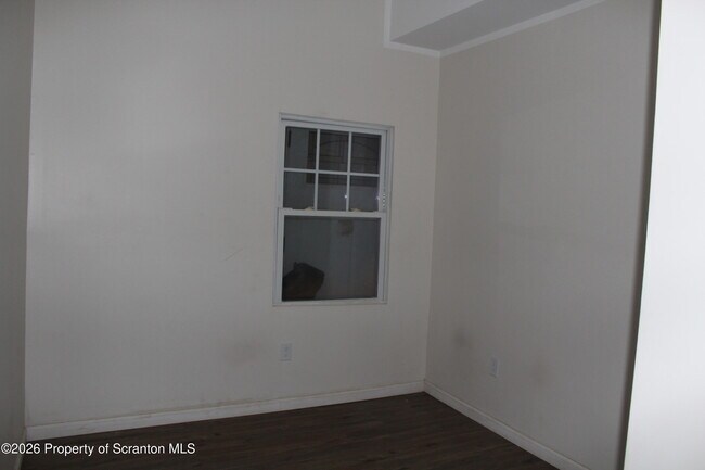 Building Photo - 1122 Luzerne St