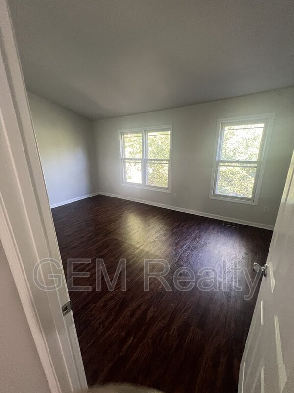 Building Photo - 10717 Greta Lynn Ct
