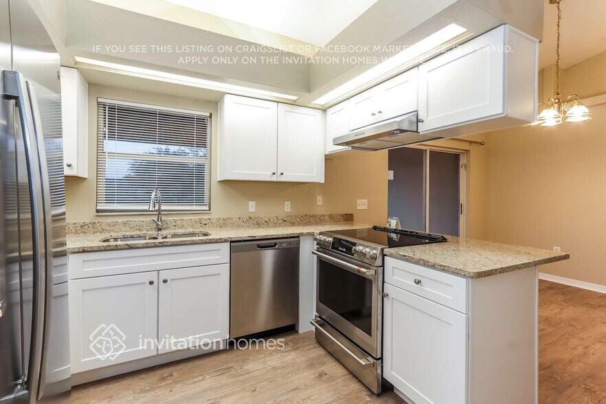 Building Photo - 7961 Kaitlin Cir