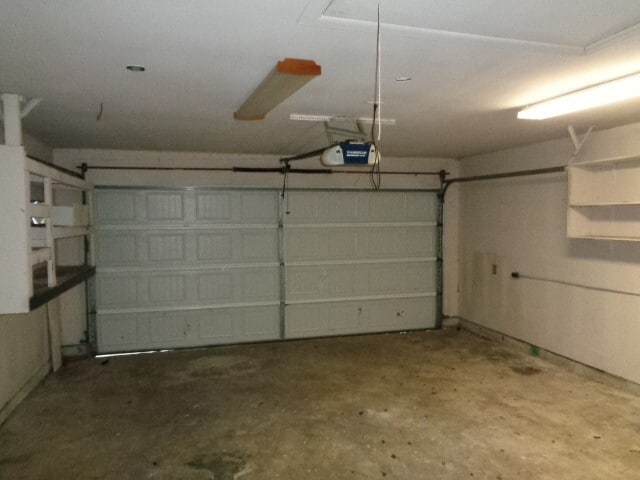 Building Photo - 22514 August Leaf Dr