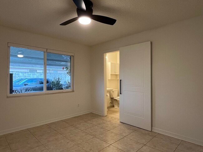 Building Photo - 127 Rio Del Mar St