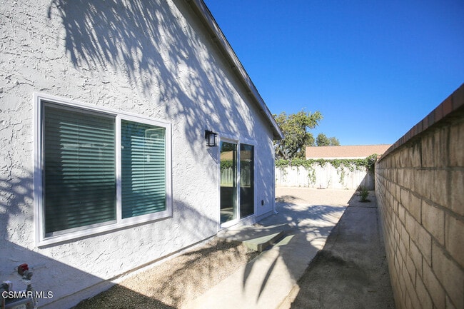 Building Photo - 5383 Felicia St