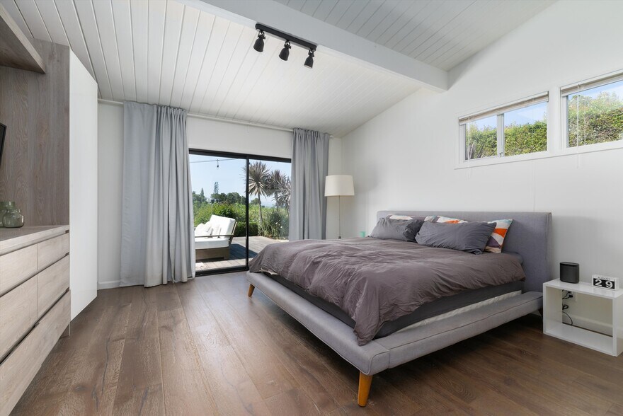 Building Photo - 15355 Stonewood Ter