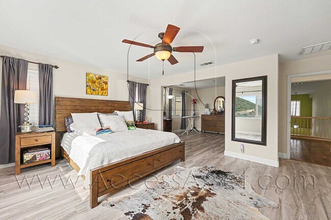 Building Photo - Stunning 5 Bed/3 Bath Home with Pool in Menifee!