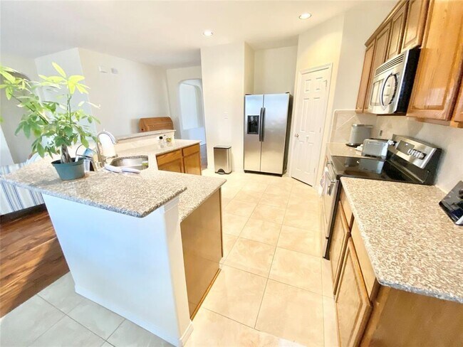 Building Photo - 17518 Stamford Oaks Dr
