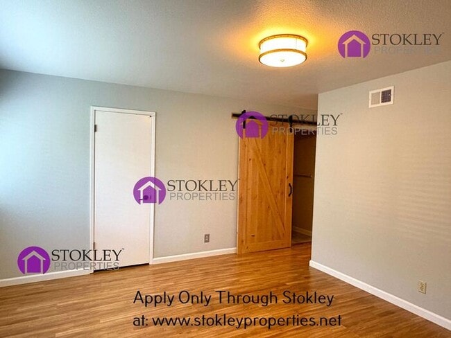 Building Photo - 1538 Siskiyou Dr