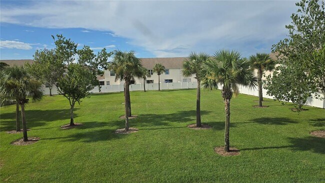 Building Photo - 3005 Palmetto Oak Dr