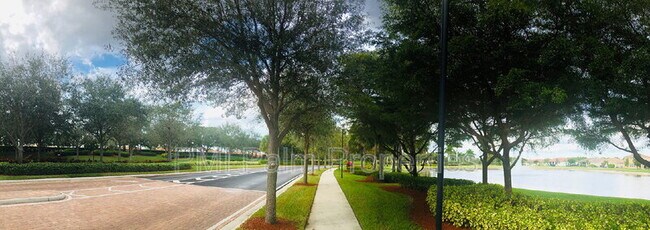 Building Photo - 2808 Bellarosa Circle