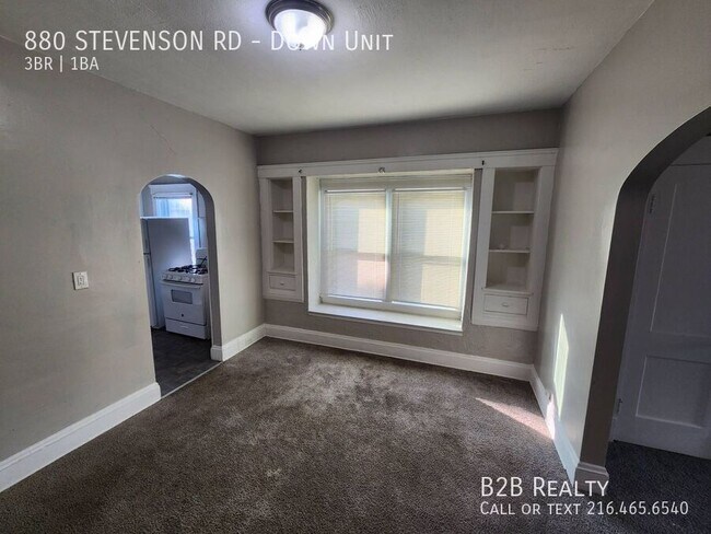 Building Photo - 880 Stevenson Rd