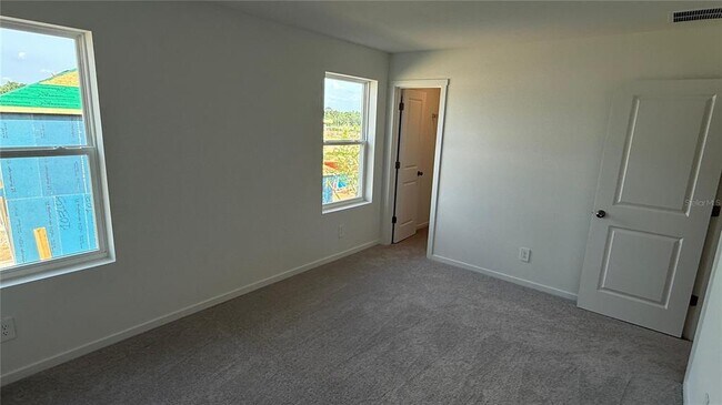 Building Photo - 837 Lynx St