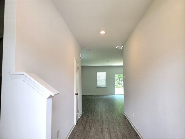 Building Photo - 416 Golden Eagle Pkwy