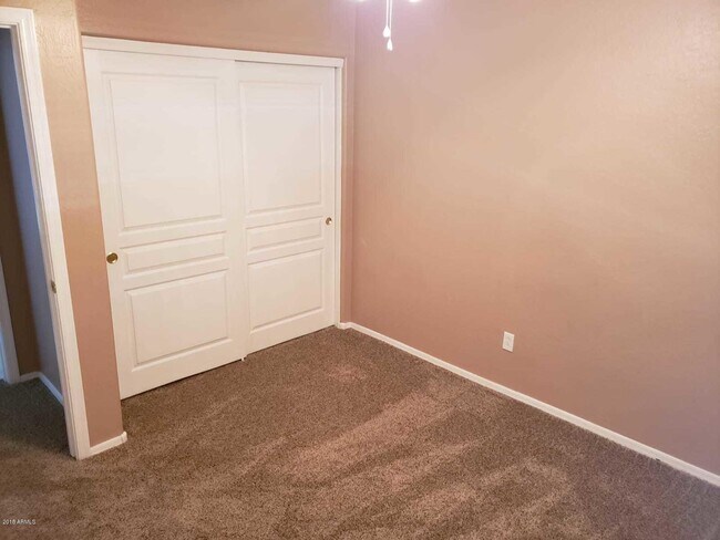 Building Photo - 11765 N 147th Dr