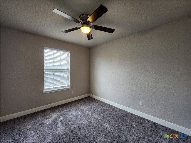 Building Photo - 2019 Rueben Rd