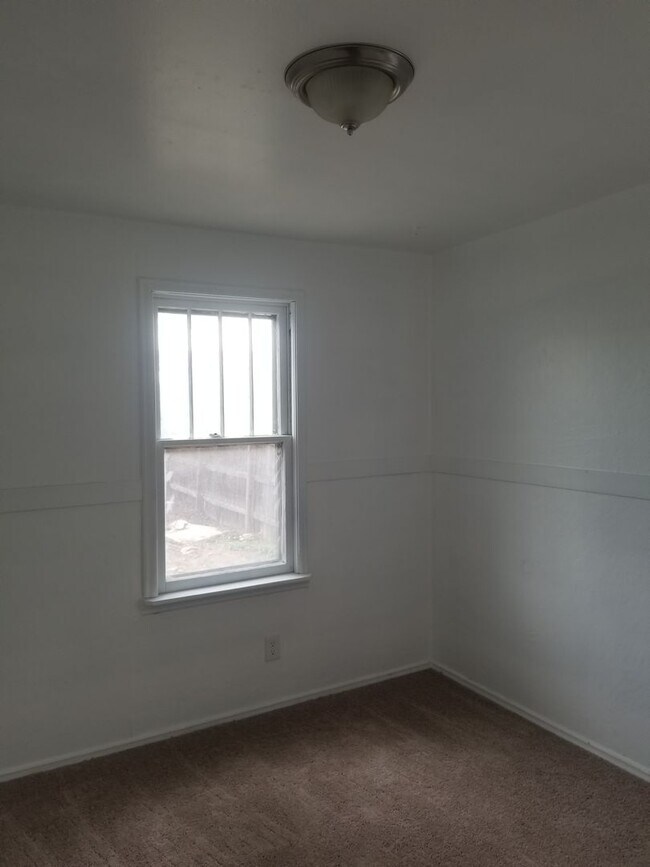 Building Photo - Beautiful One Bedroom Home in Lakewood!