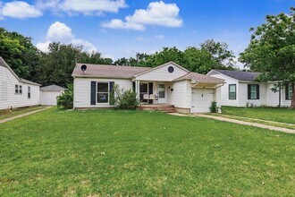 Building Photo - Charming 3-Bedroom Home in Sherman Available NOW!