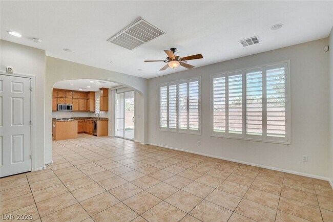 Building Photo - 9734 Maspalomas St