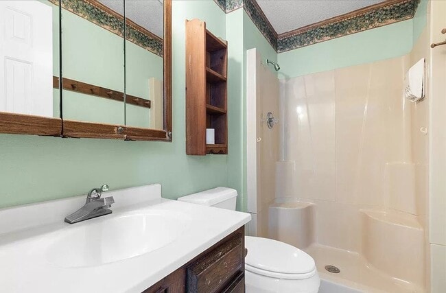 Building Photo - 126 Upshur Dr