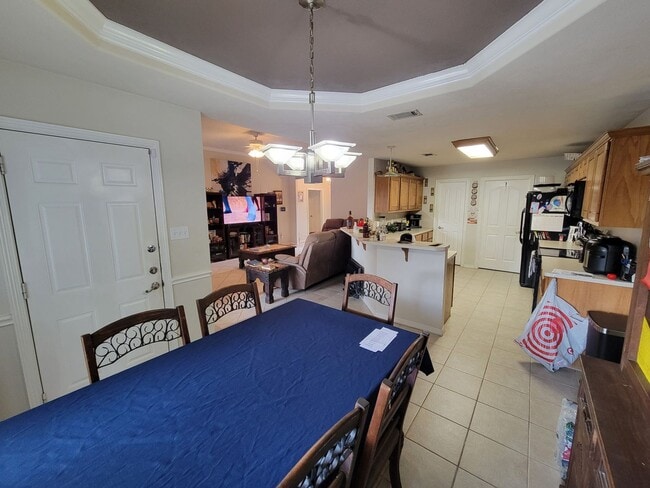 Building Photo - College Station -3 bedroom / 2 bath / 2 car garage / fenced in back yard. IN EDELWEISS GARTENS