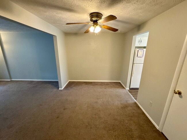 Building Photo - Charming 2 Bed 1 Bath in Cranberry!