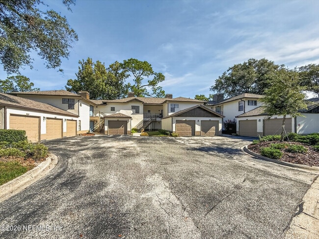 Building Photo - 10150 Belle Rive Blvd