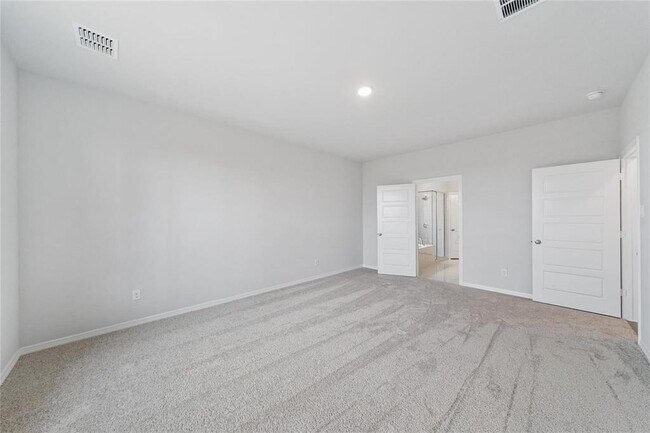 Building Photo - 29002 Hauter Wy