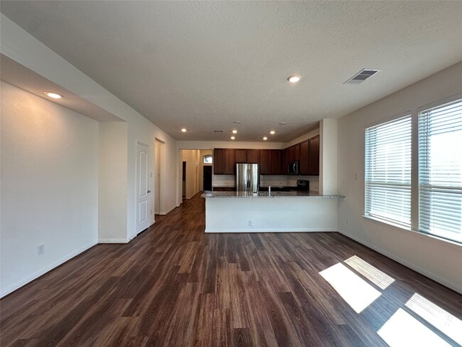 Building Photo - 2034 Domeniko Dr