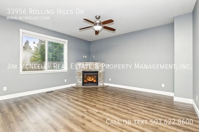 Building Photo - 33956 Rolling Hills Dr