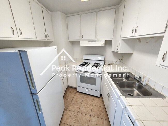 Building Photo - Croetto10532