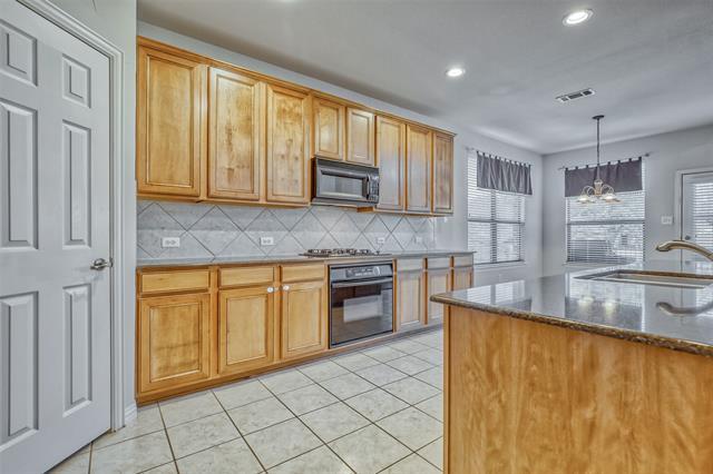 Building Photo - 4609 Pine Brook Dr