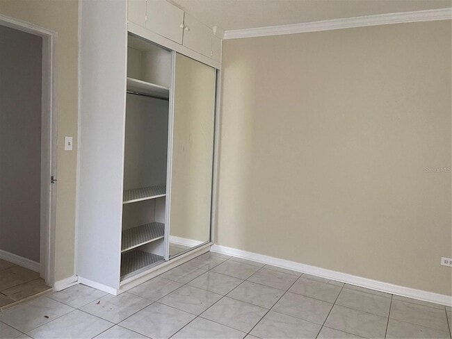 Building Photo - 3016 W Meadow St