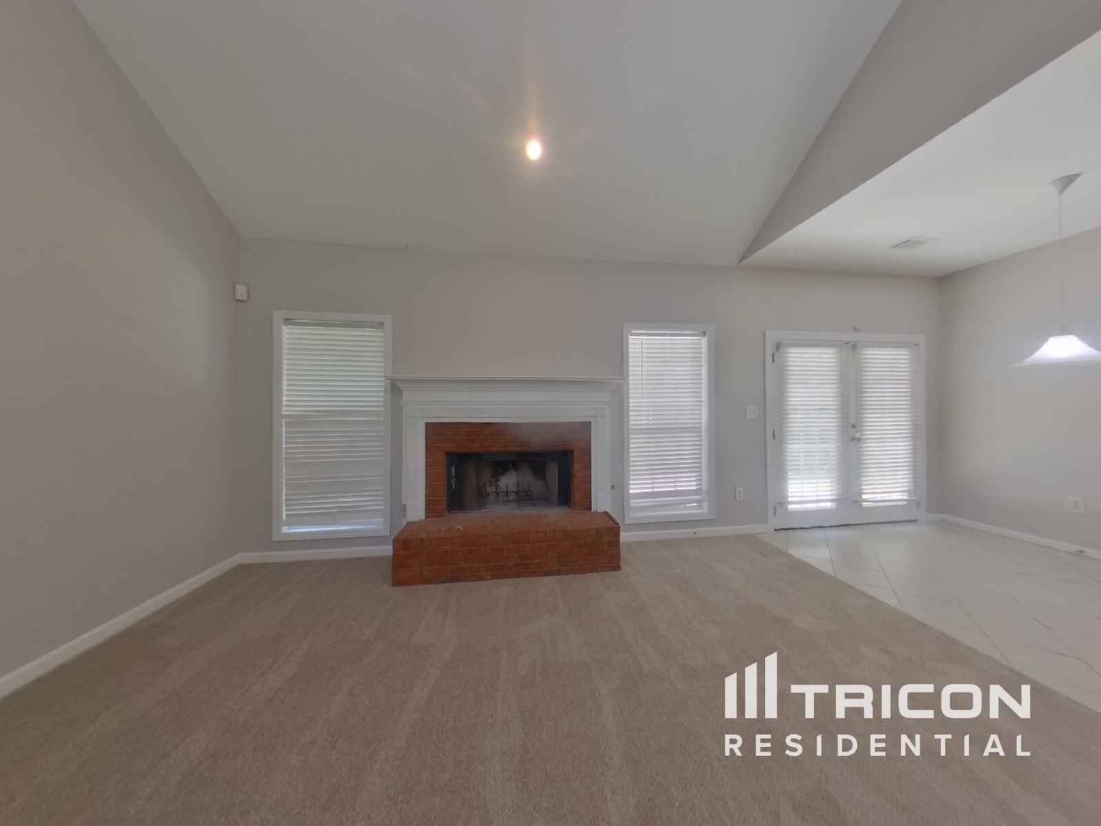 Building Photo - 325 Wisteria Blvd