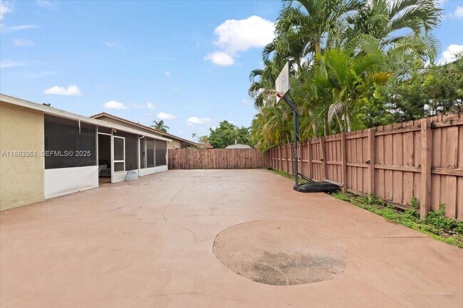 Building Photo - 15327 SW 179th Terrace