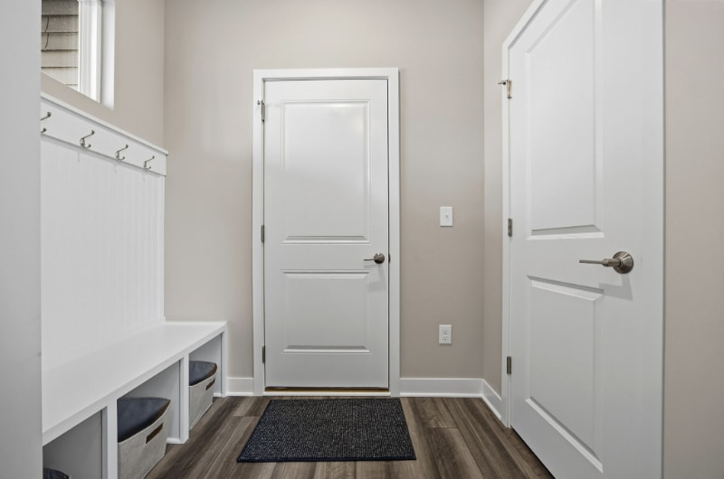 Building Photo - 2209 Aerotrain Ct N