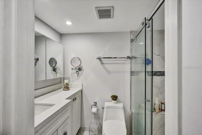 Building Photo - 6046 W Peppertree Way