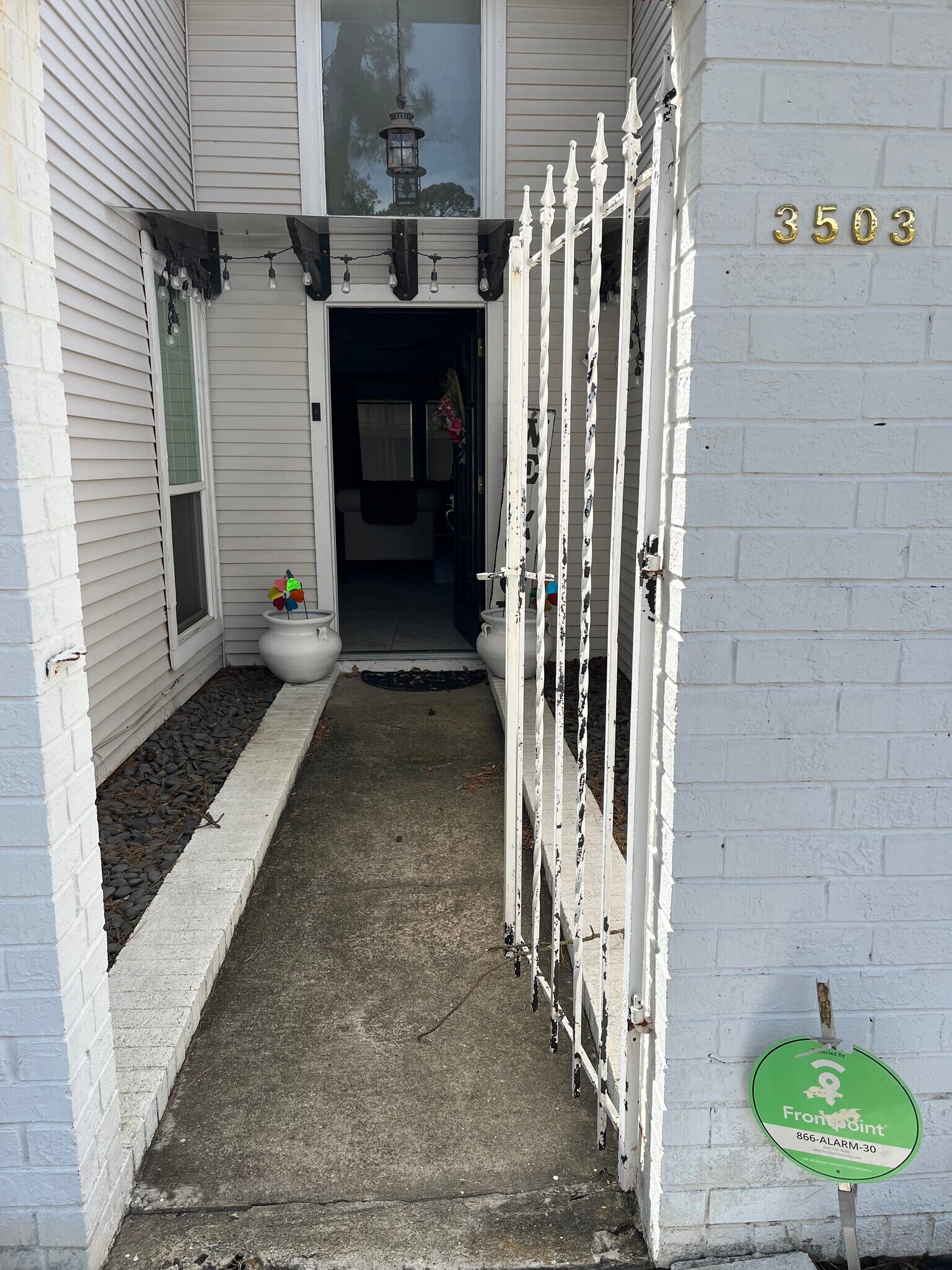 Building Photo - 3503 Canterbury Dr