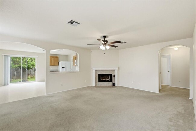 Building Photo - 3807 Haleys Way