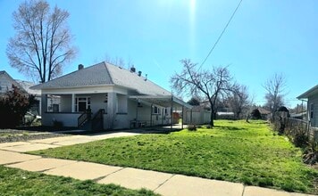 Building Photo - 275 34th St