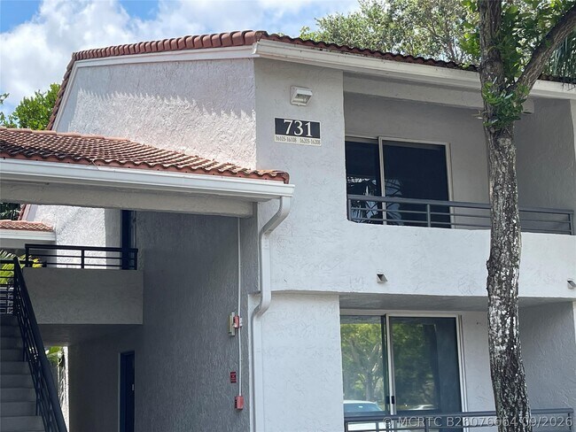 Building Photo - 731 Lyons Rd