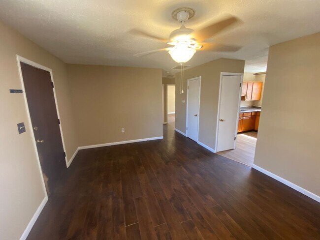 Building Photo - 1428 W Hamilton St