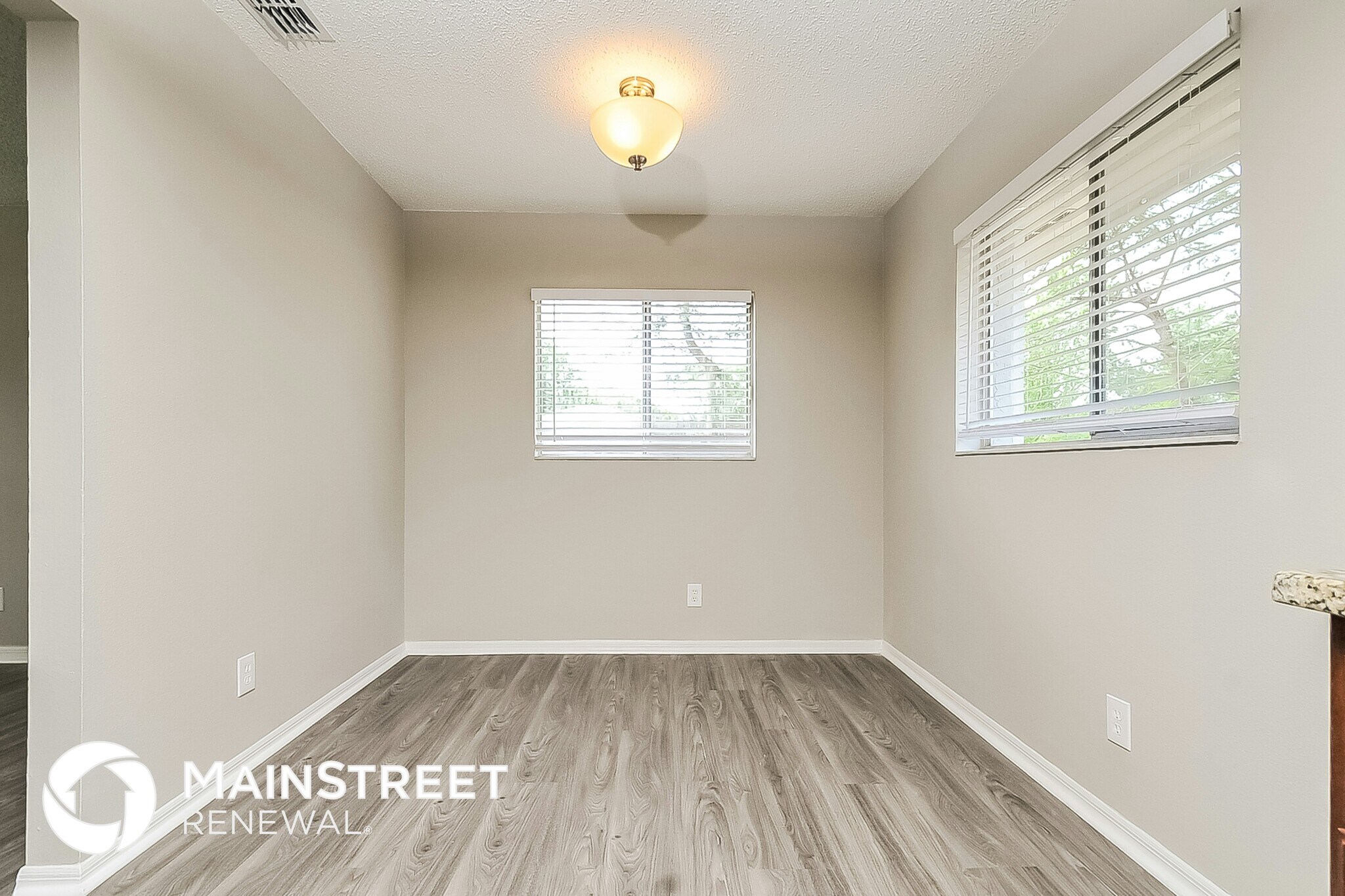 Building Photo - 2902 Ripplewood Dr
