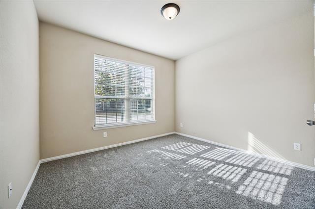 Building Photo - 224 Oxford Dr