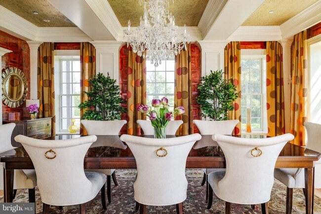 Building Photo - 200 Bridgeview Ln