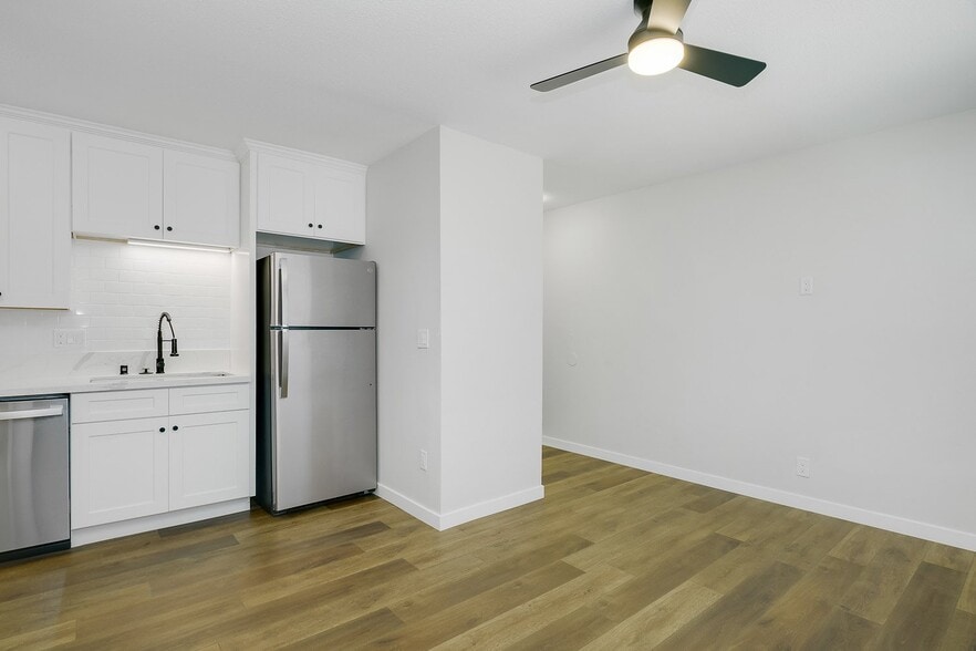 Building Photo - 4218 46th St