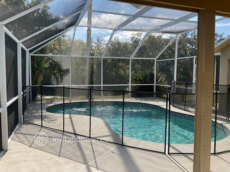 Building Photo - 2845 Forest Run Dr