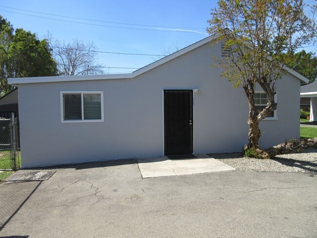 Building Photo - Reduced PRICE!!!  Adorable renovated Guest...