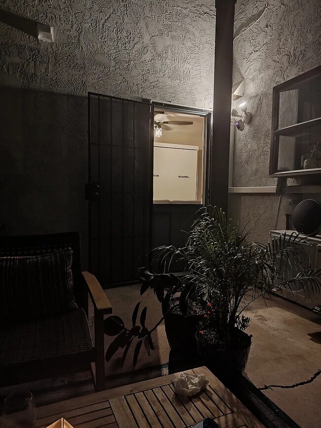 Building Photo - 4745 Hawley Blvd