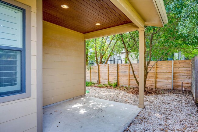 Building Photo - 3513 Marcae Ct