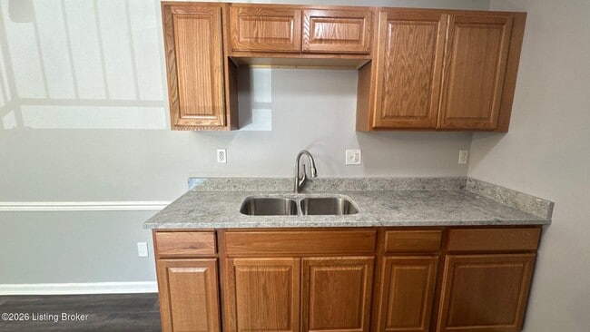 Building Photo - 6512 Six Mile Ln