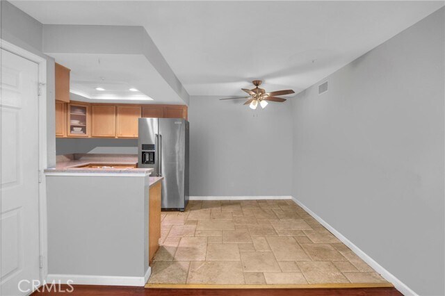 Building Photo - 111 S Lakeview Ave