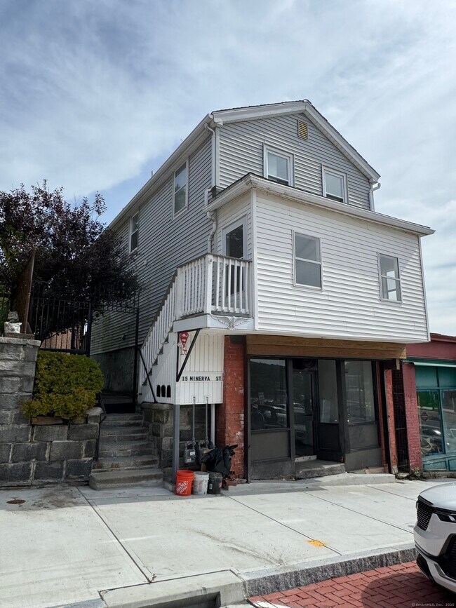 Primary Photo - 15 Minerva St